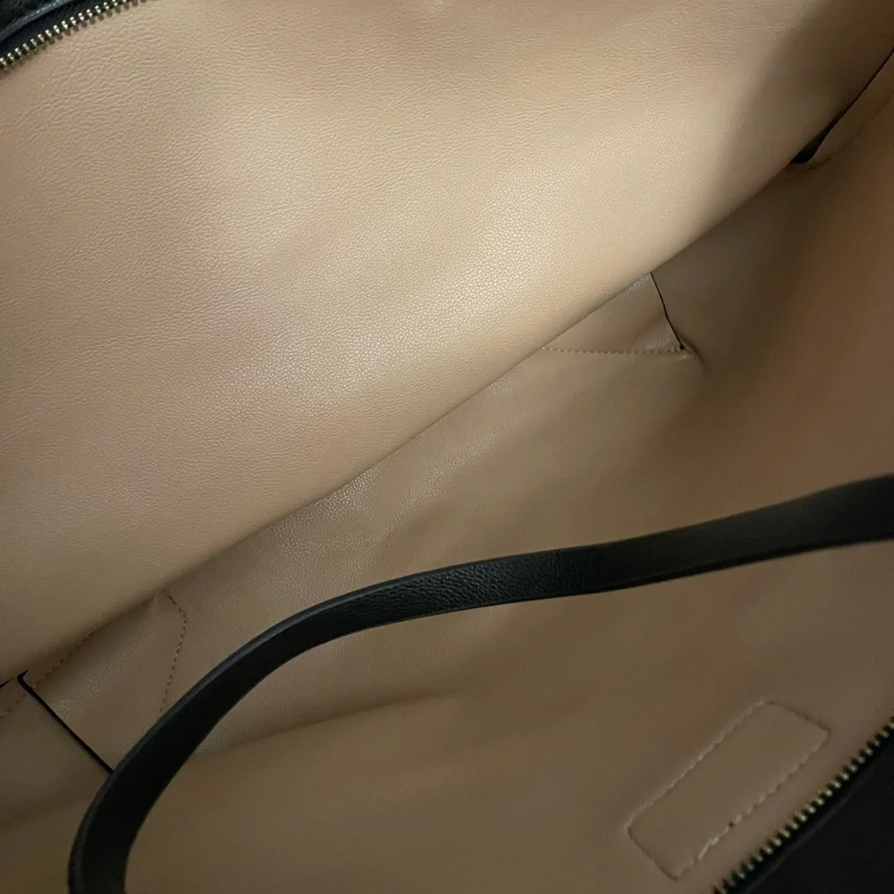 BCBG Paris Black Tote & Crossbody Bag Set NEW - Picture 11 of 12